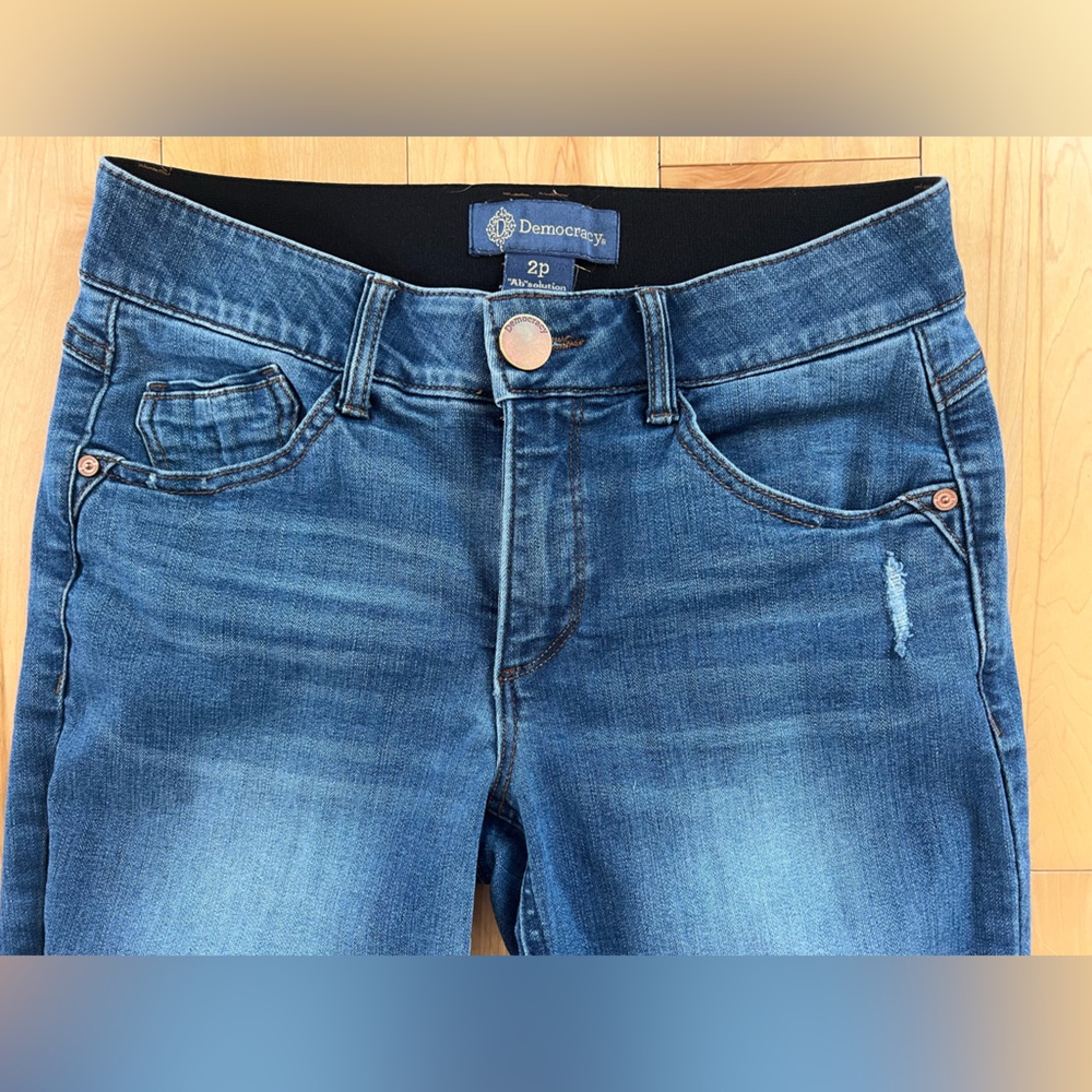 Democracy Blue Boot Cut Jeans Ab Solution women’s size 2 Petite - Picture 2 of 5